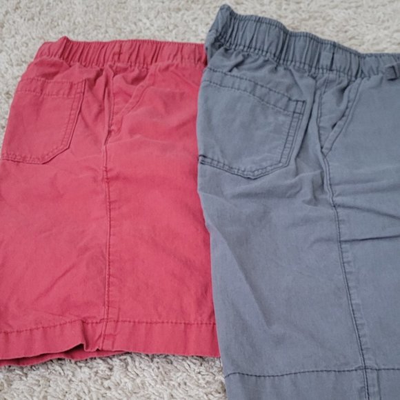 Boy's shorts - Picture 2 of 3